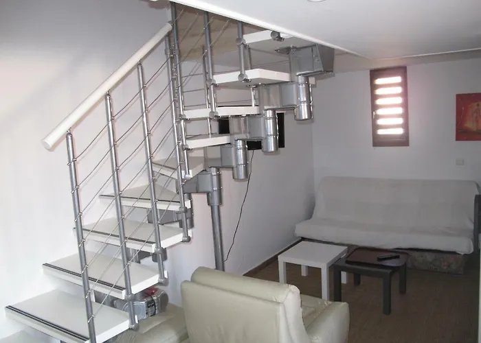 Mare Bellu Agosta Feriehus